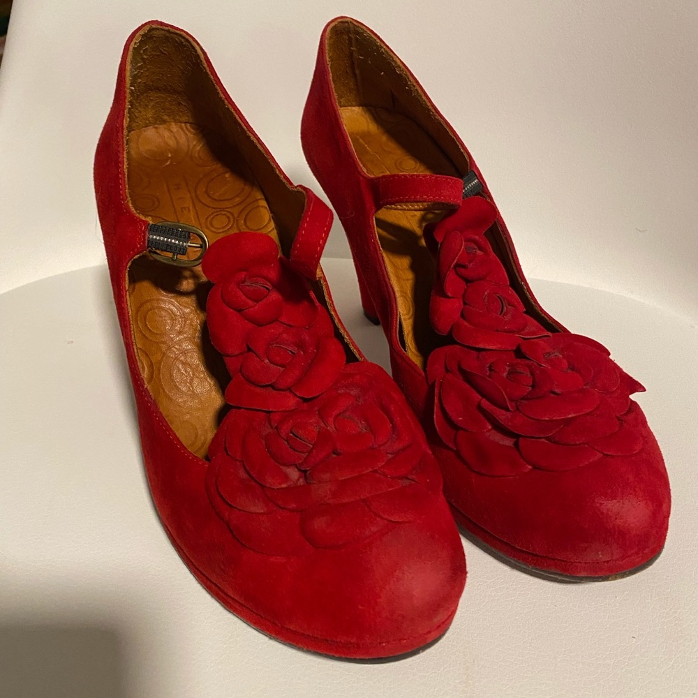 Chie mihara size 8 1/2